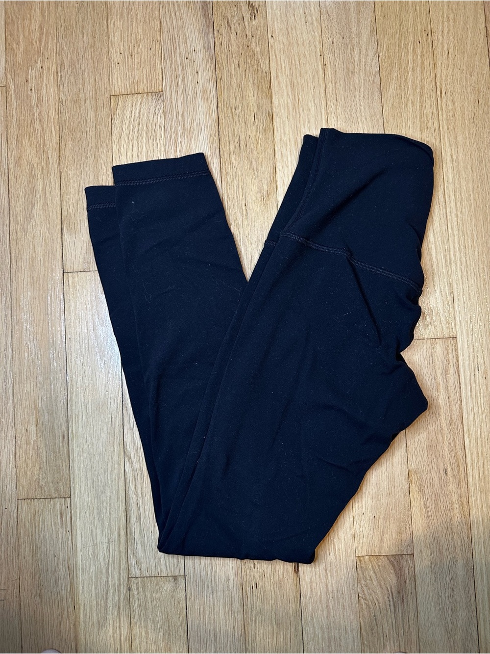 Lululemon Size: 2 Black Athletic Leggings - Solid Black